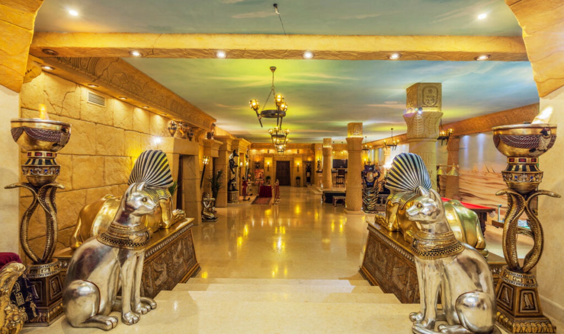 Resale - House -
Sotogrande