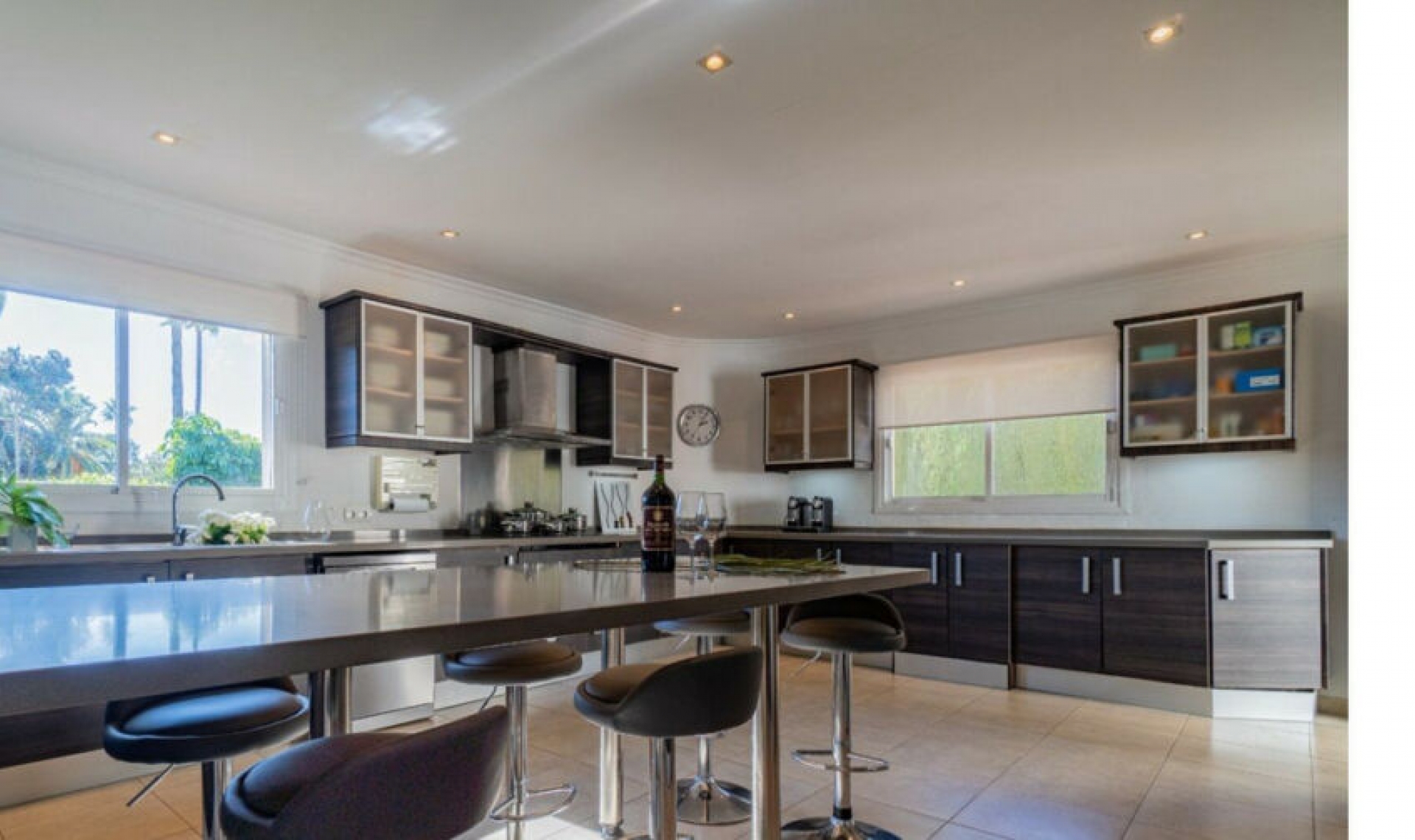 Resale - House -
Sotogrande