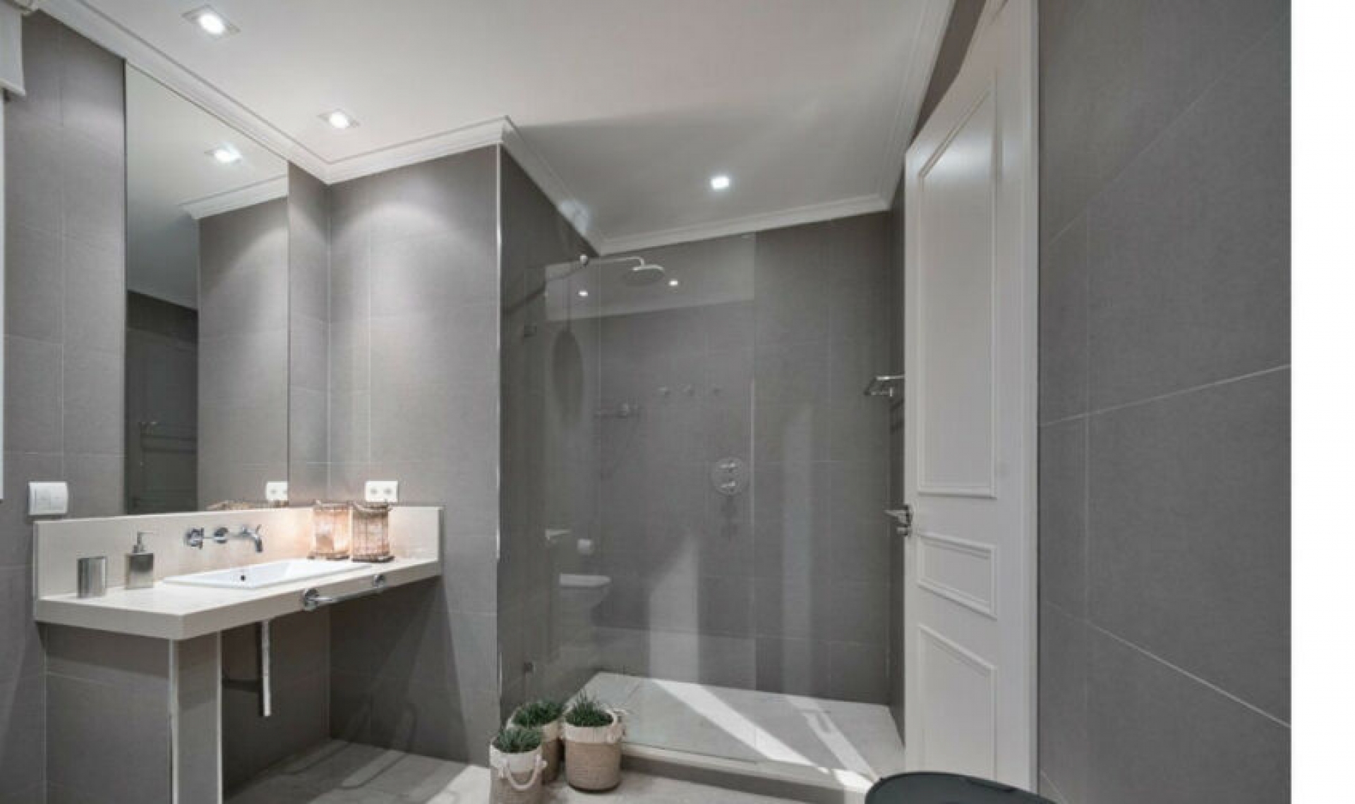 Resale - House -
Sotogrande