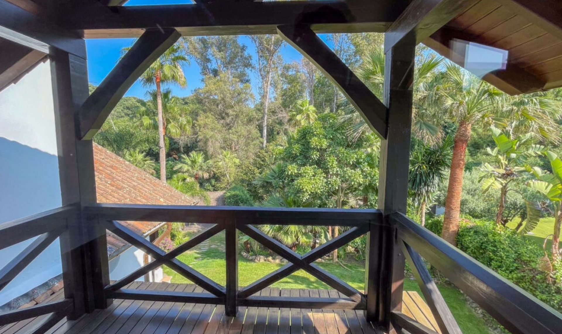 Resale - House -
Sotogrande