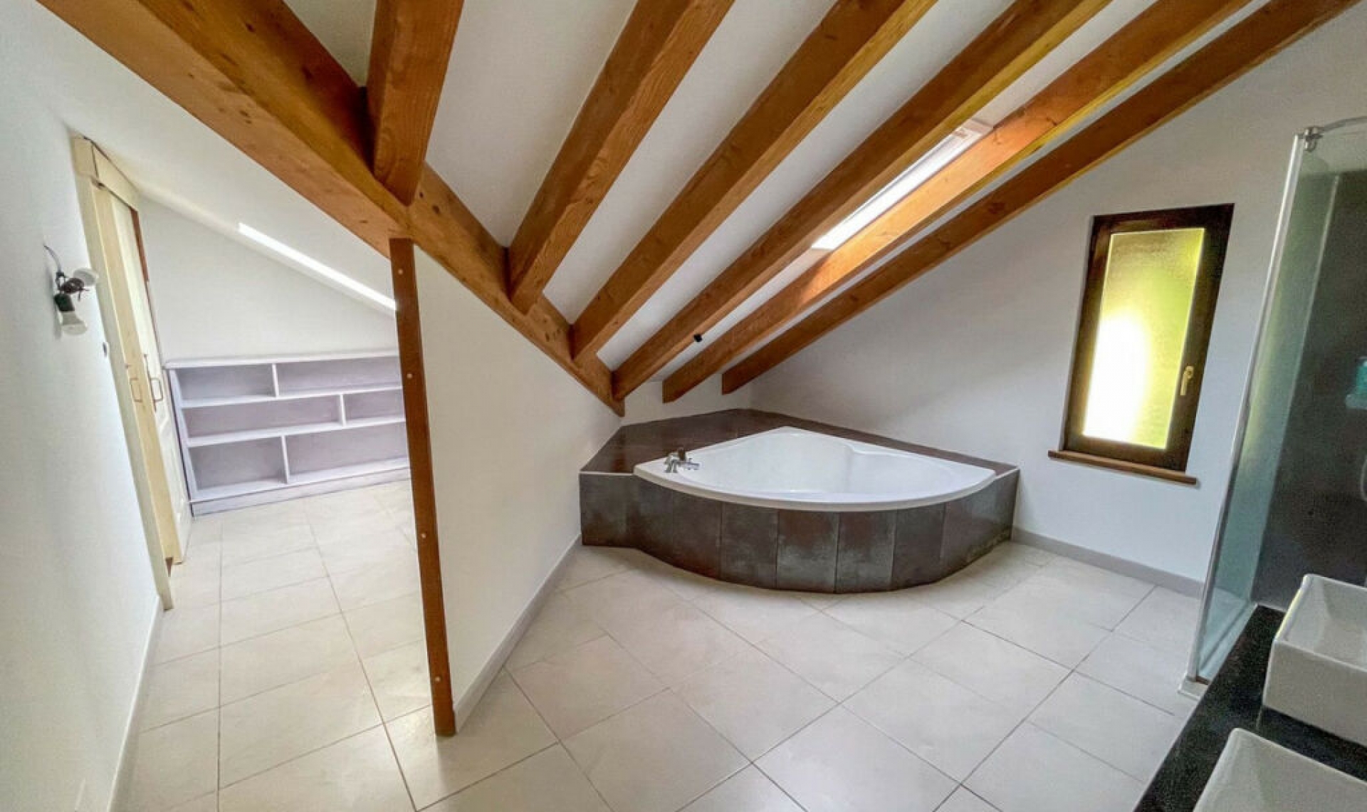 Resale - House -
Sotogrande