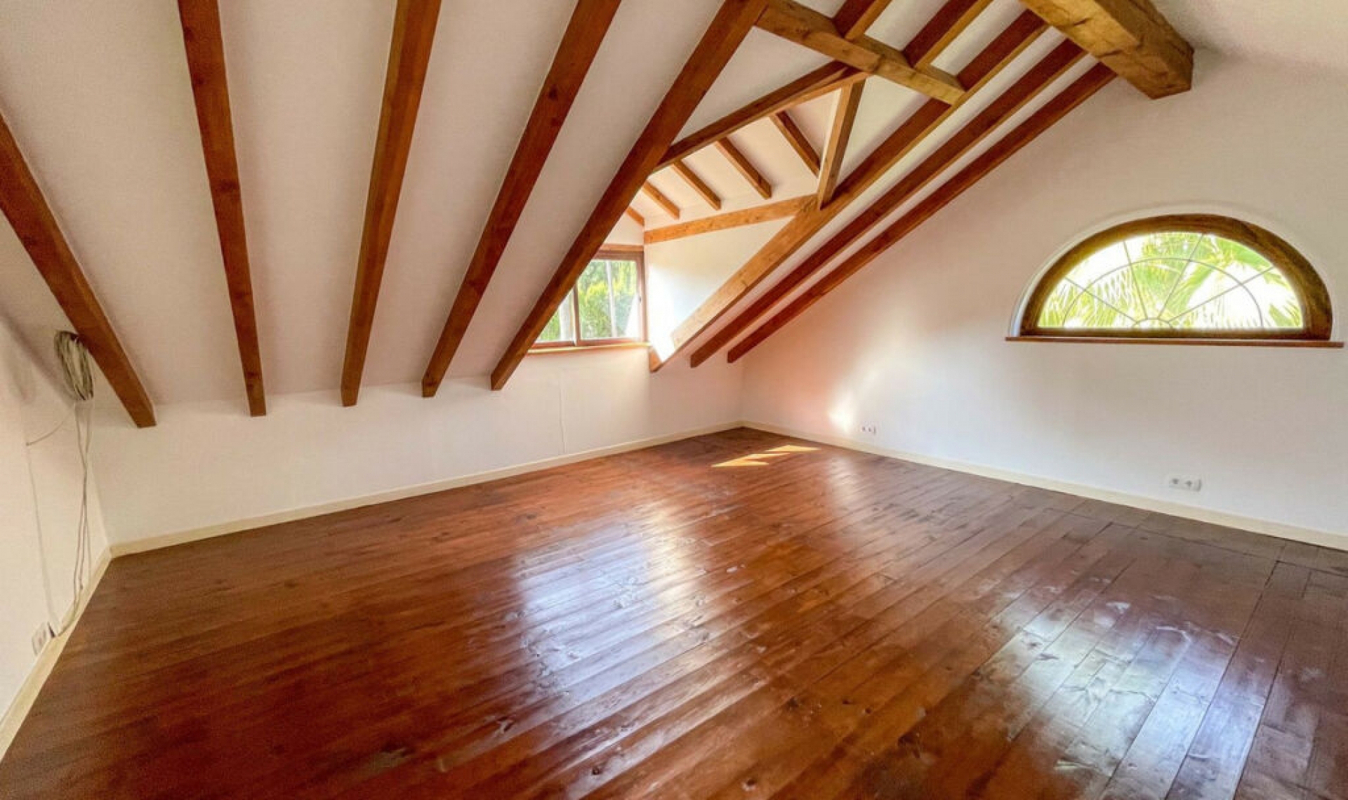 Resale - House -
Sotogrande