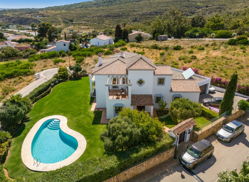 Resale - House -
Sotogrande