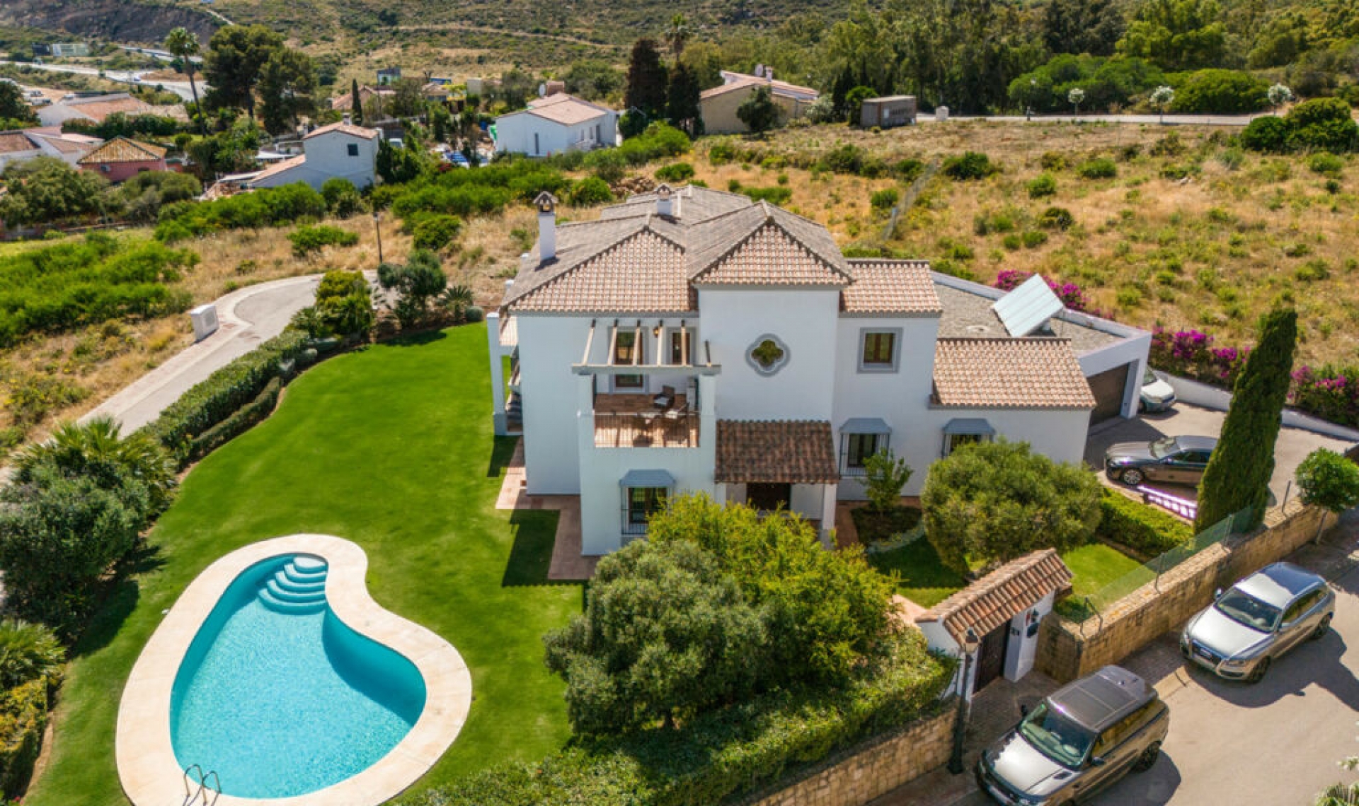 Resale - House -
Sotogrande