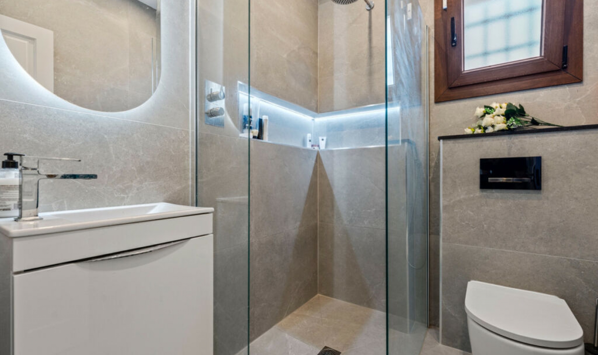 Resale - House -
Sotogrande