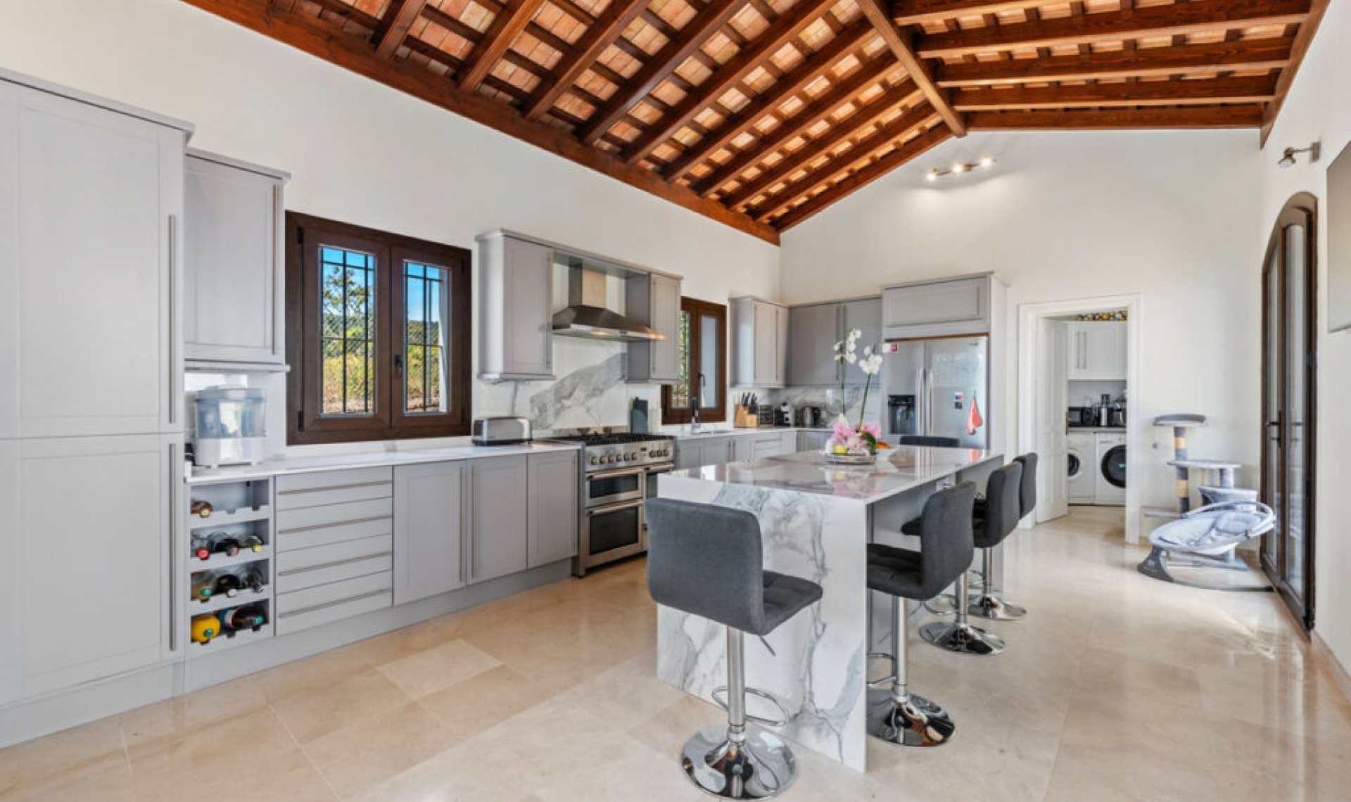 Resale - House -
Sotogrande