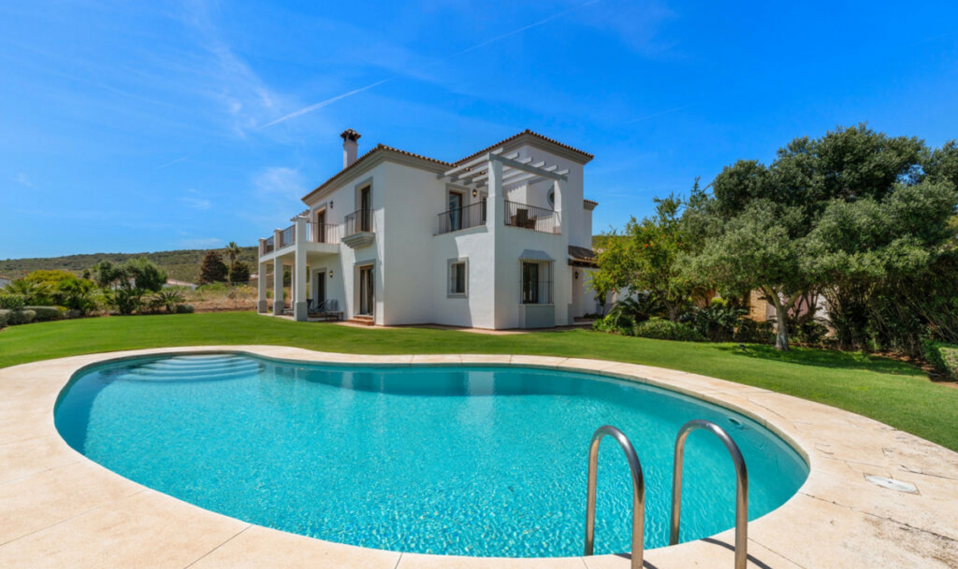 Resale - House -
Sotogrande