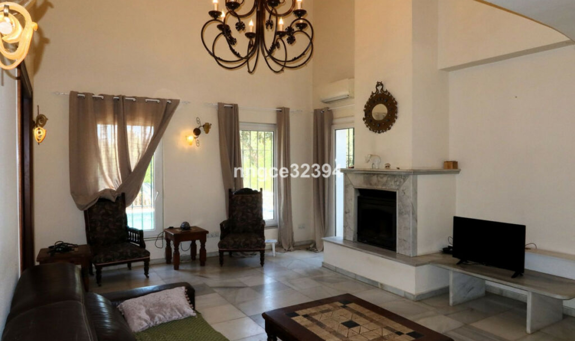 Resale - House -
Sotogrande