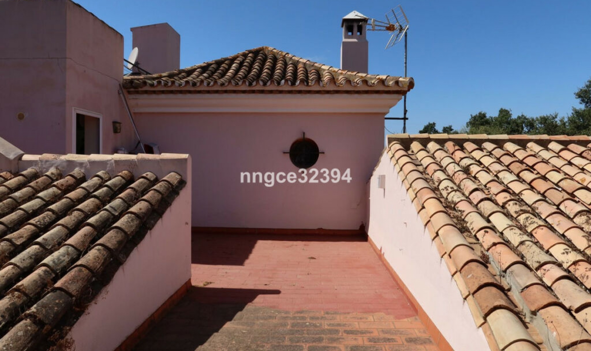 Resale - House -
Sotogrande