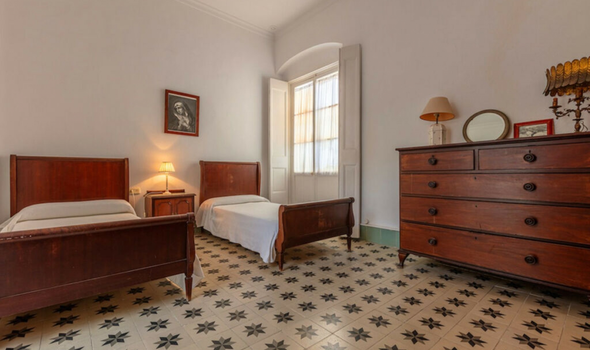 Resale - House -
Tarifa