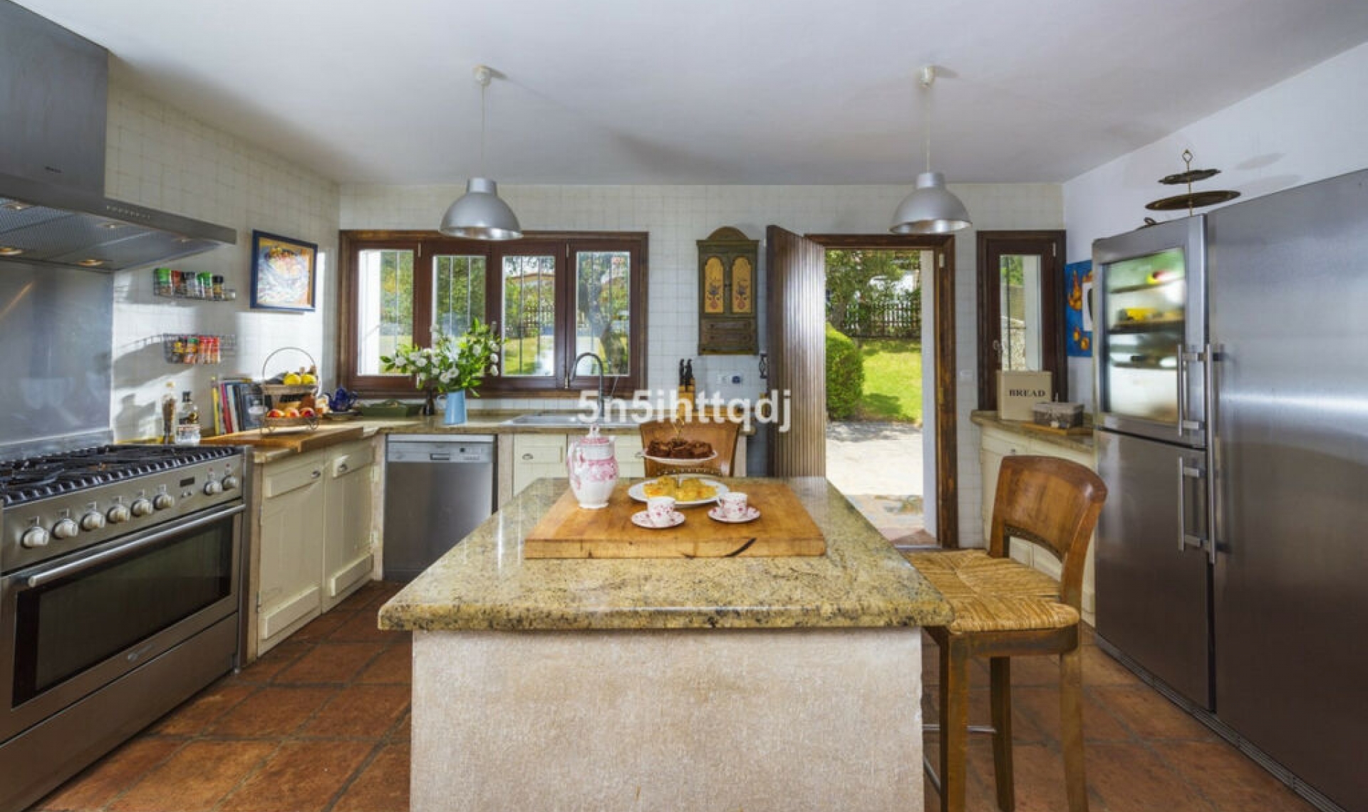 Resale - House -
Tarifa