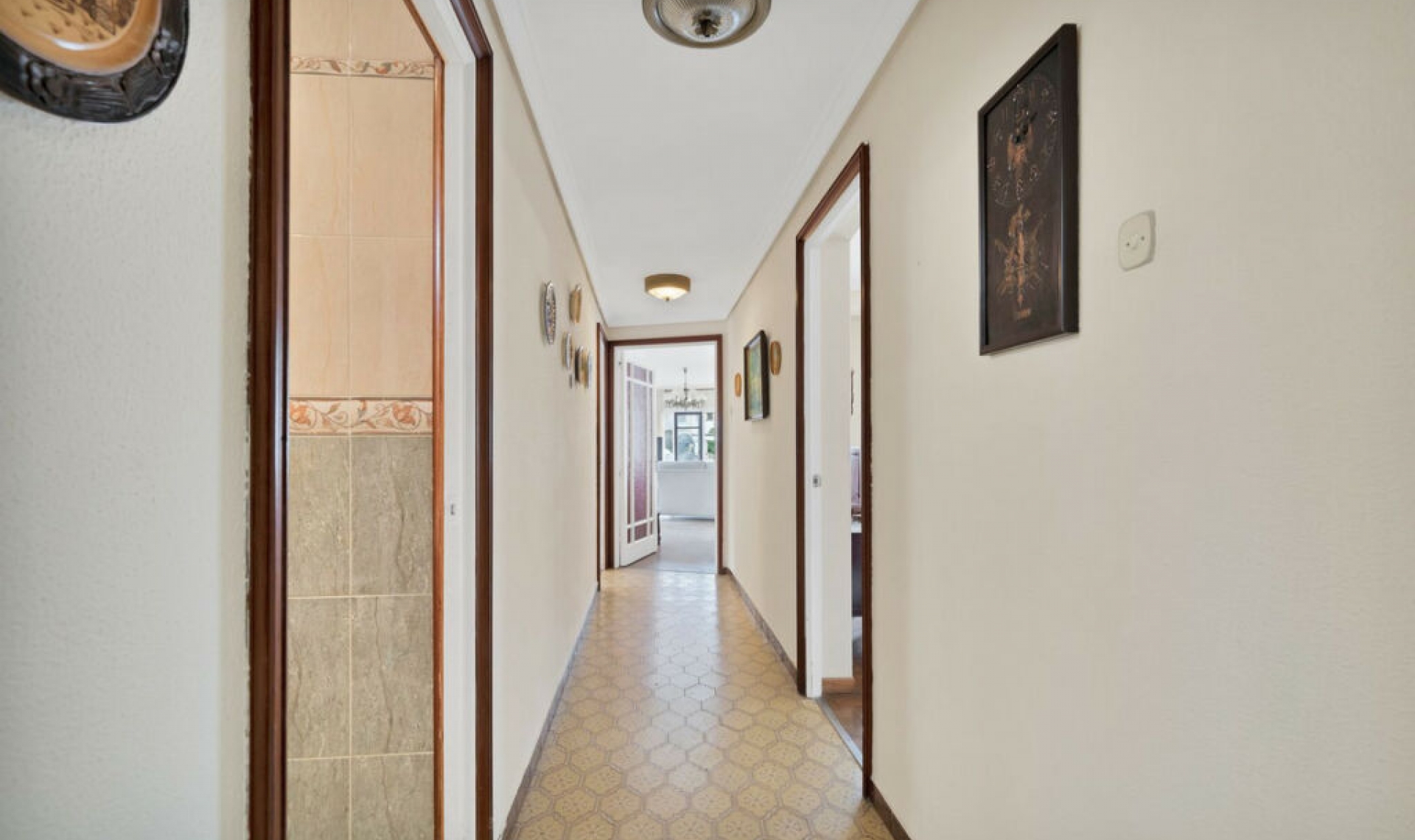 Resale - House -
Tarifa