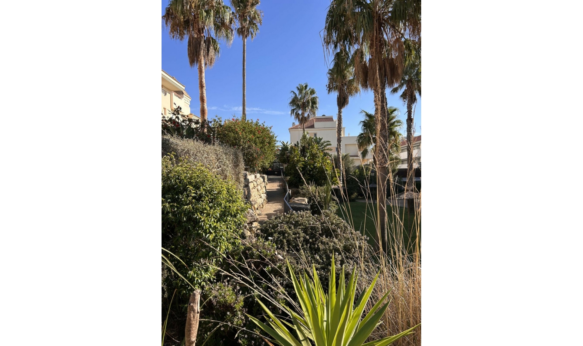 Resale - House -
Tarifa