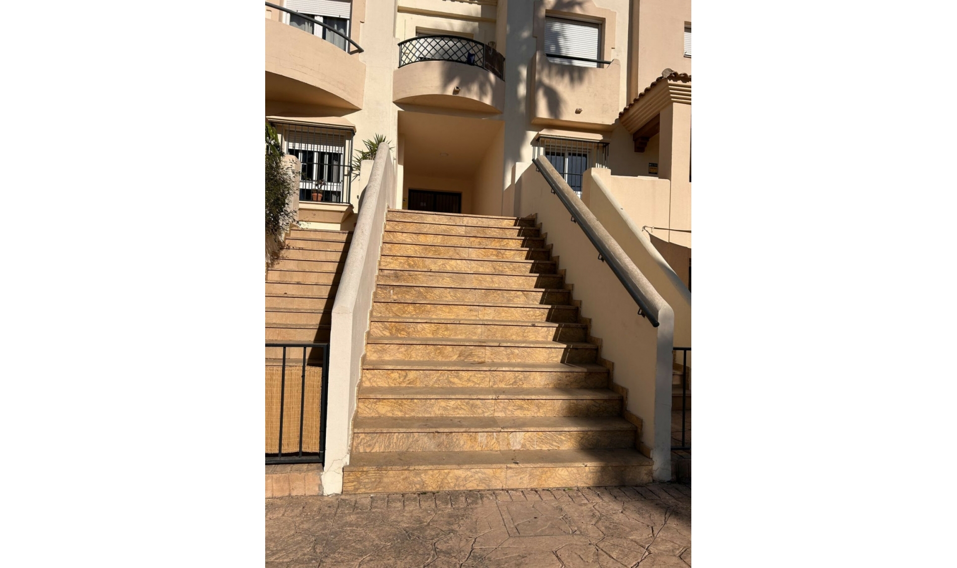 Resale - House -
Tarifa
