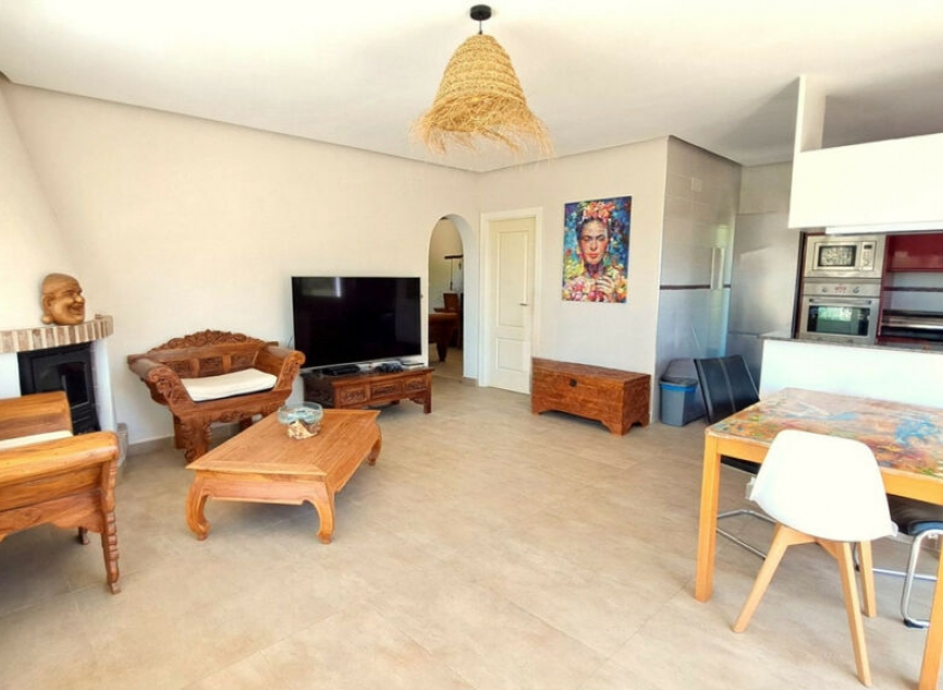 Resale - House -
Teulada