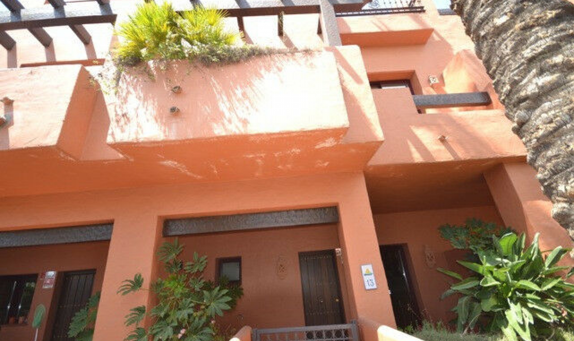 Resale - House -
The Golden Mile