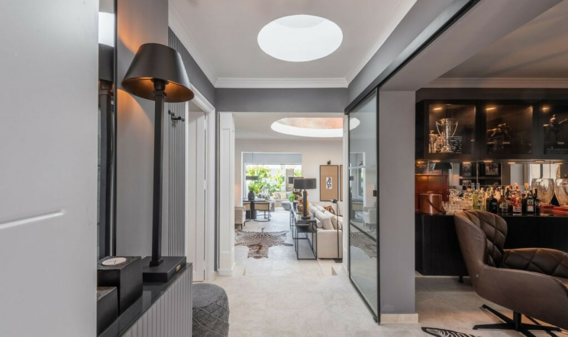 Resale - House -
The Golden Mile