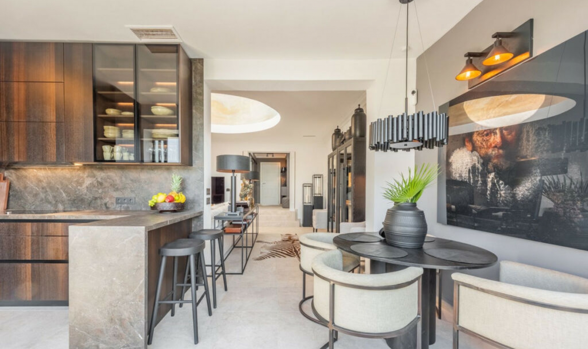 Resale - House -
The Golden Mile