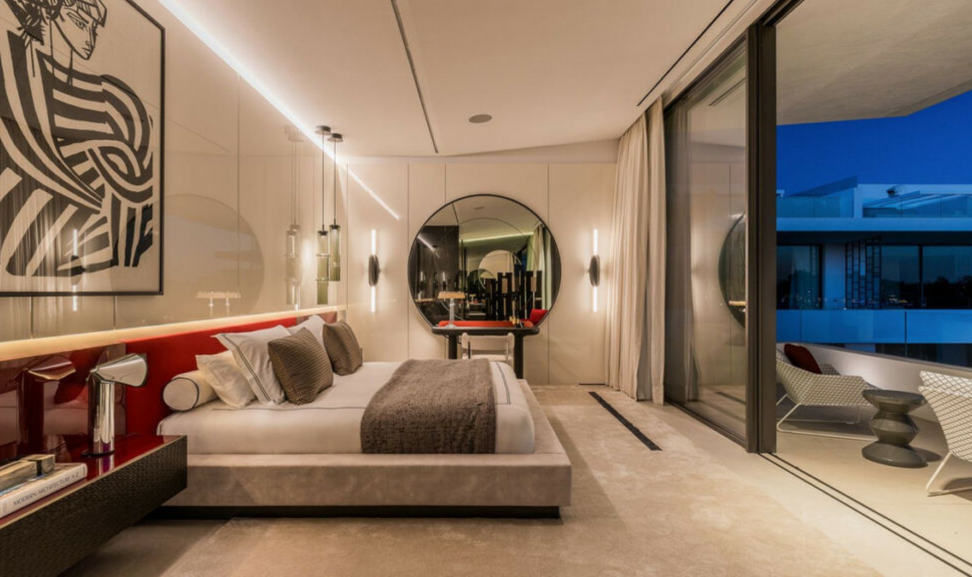 Resale - House -
The Golden Mile