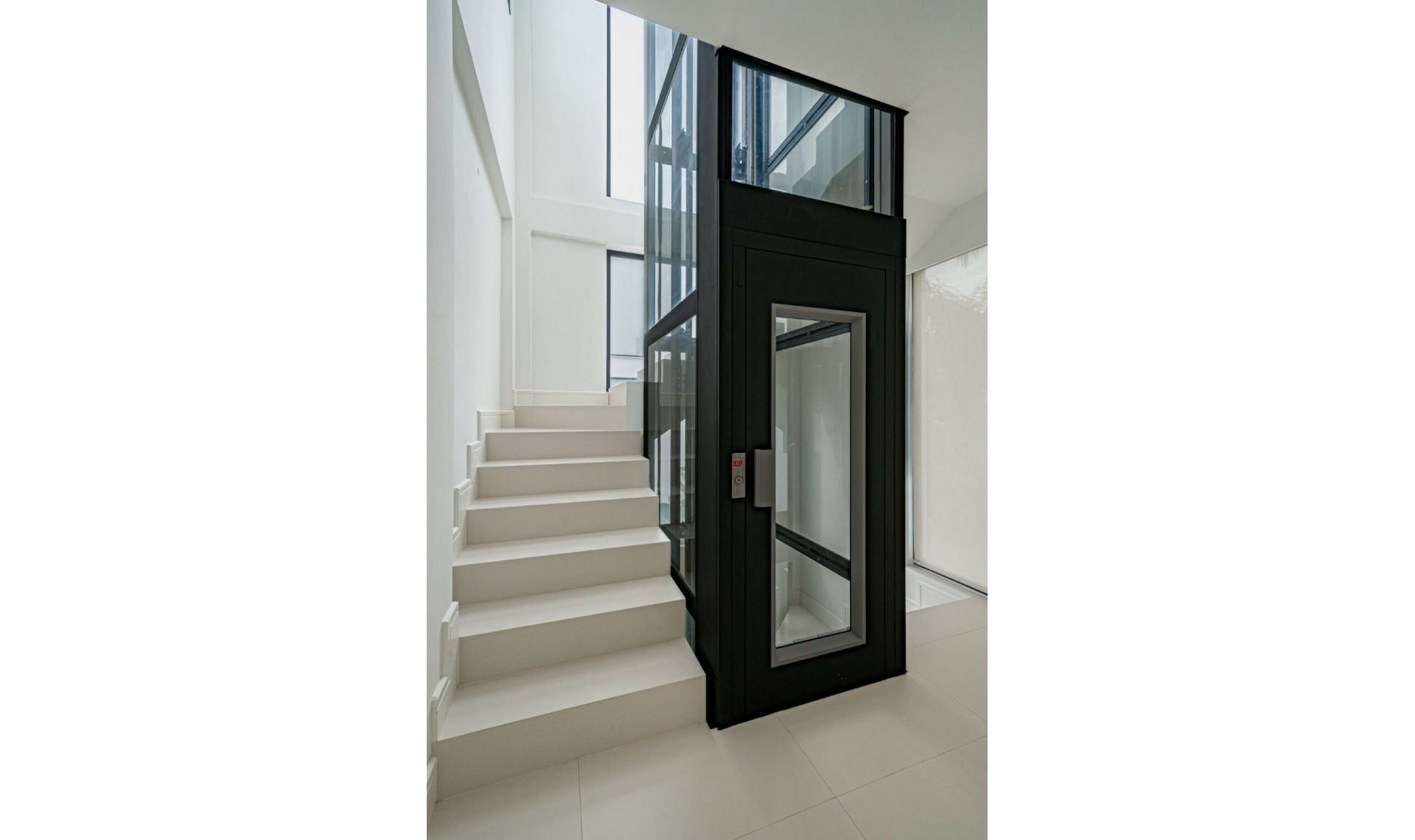 Resale - House -
The Golden Mile