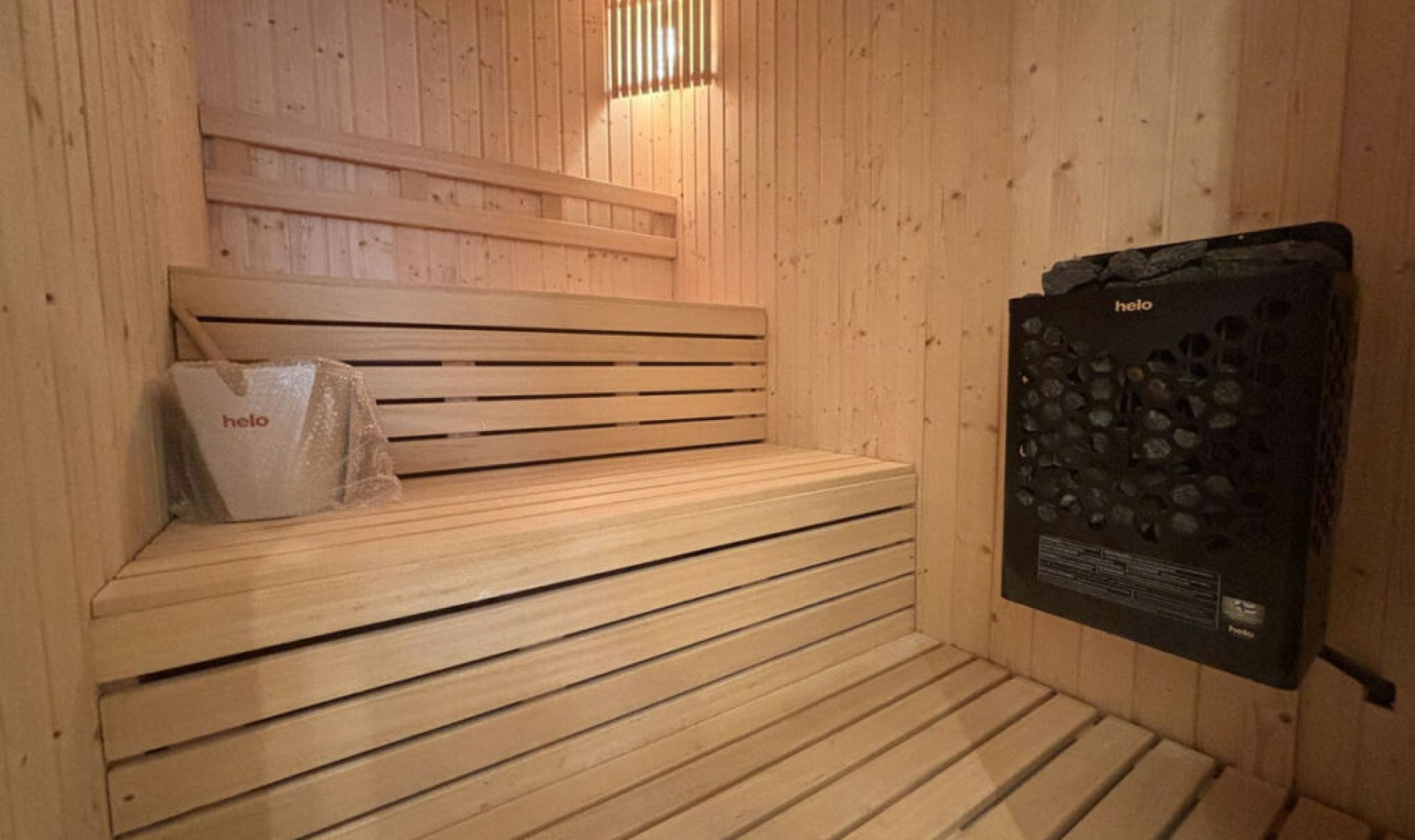 Resale - House -
The Golden Mile