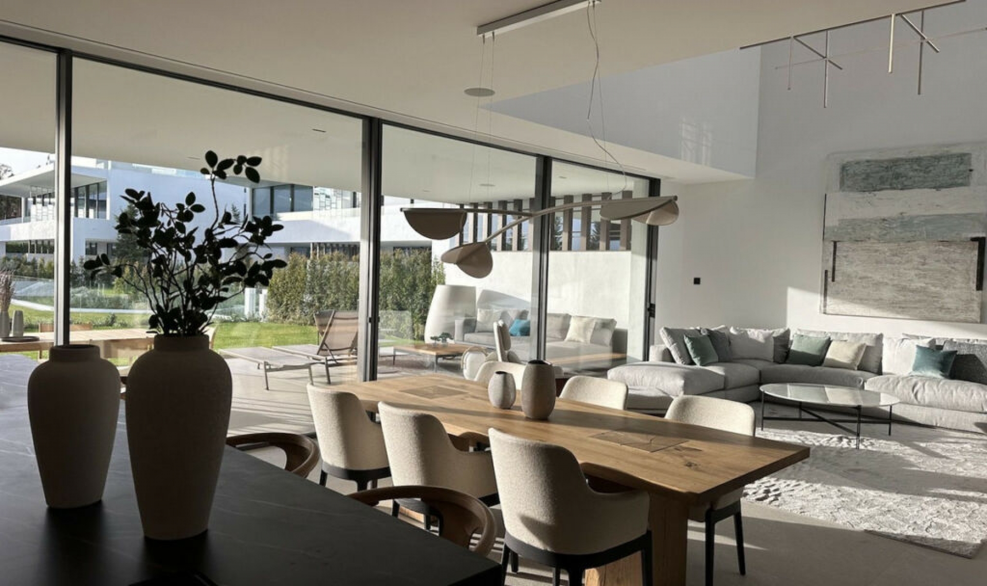 Resale - House -
The Golden Mile