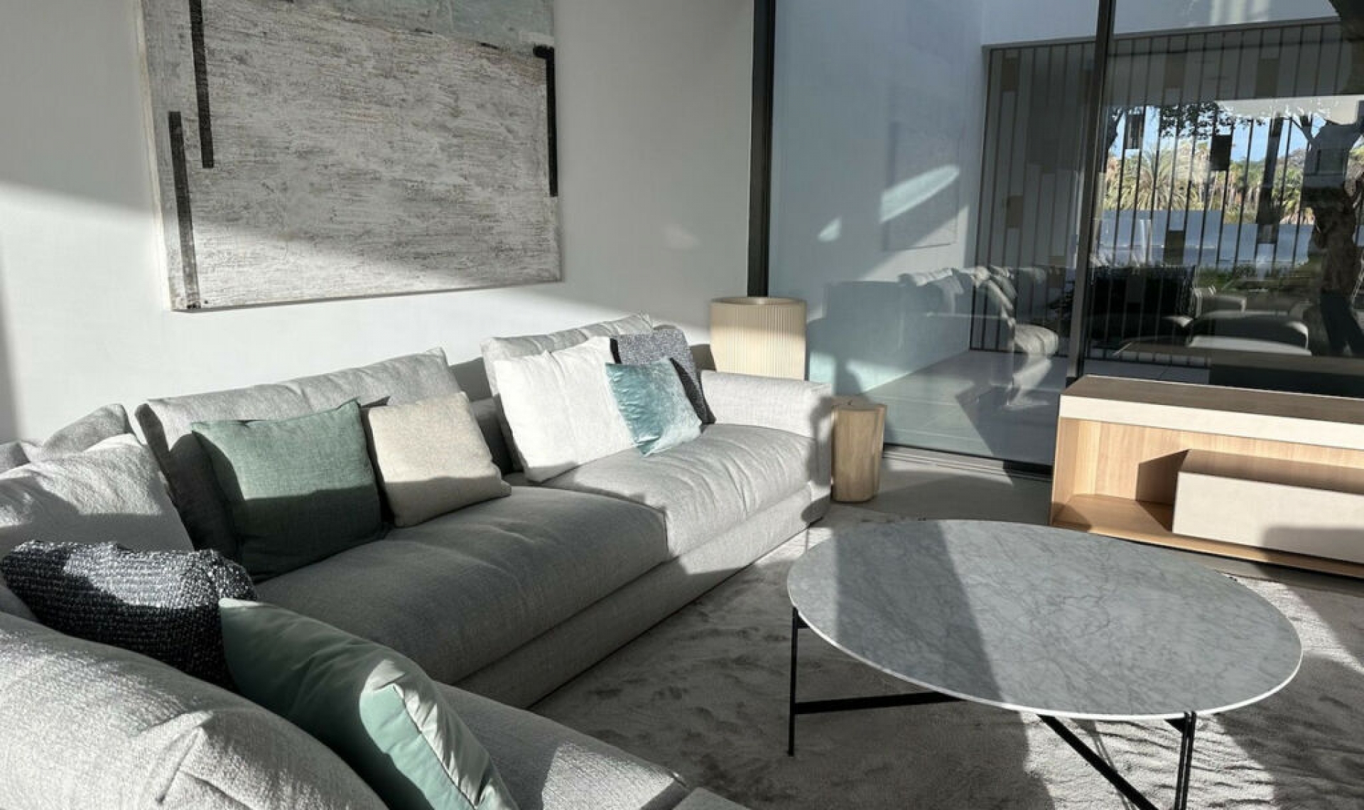 Resale - House -
The Golden Mile