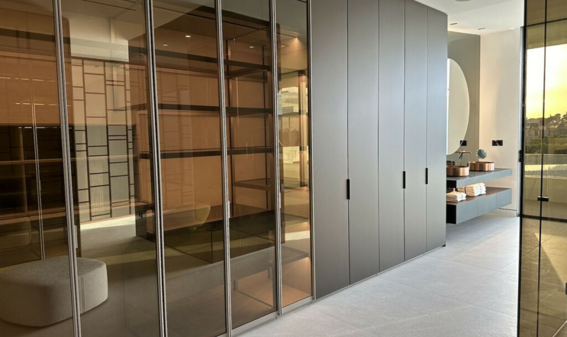 Resale - House -
The Golden Mile