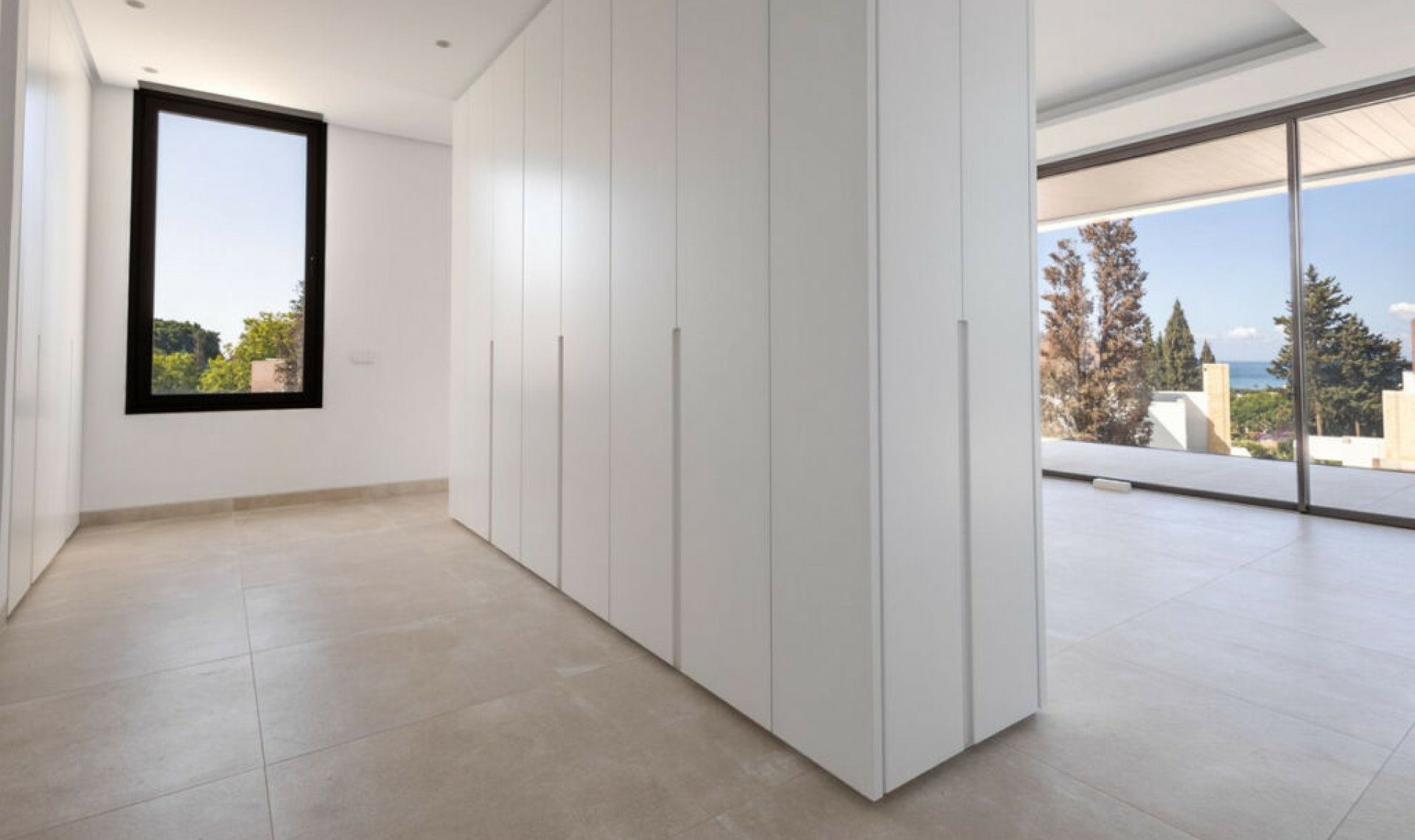 Resale - House -
The Golden Mile