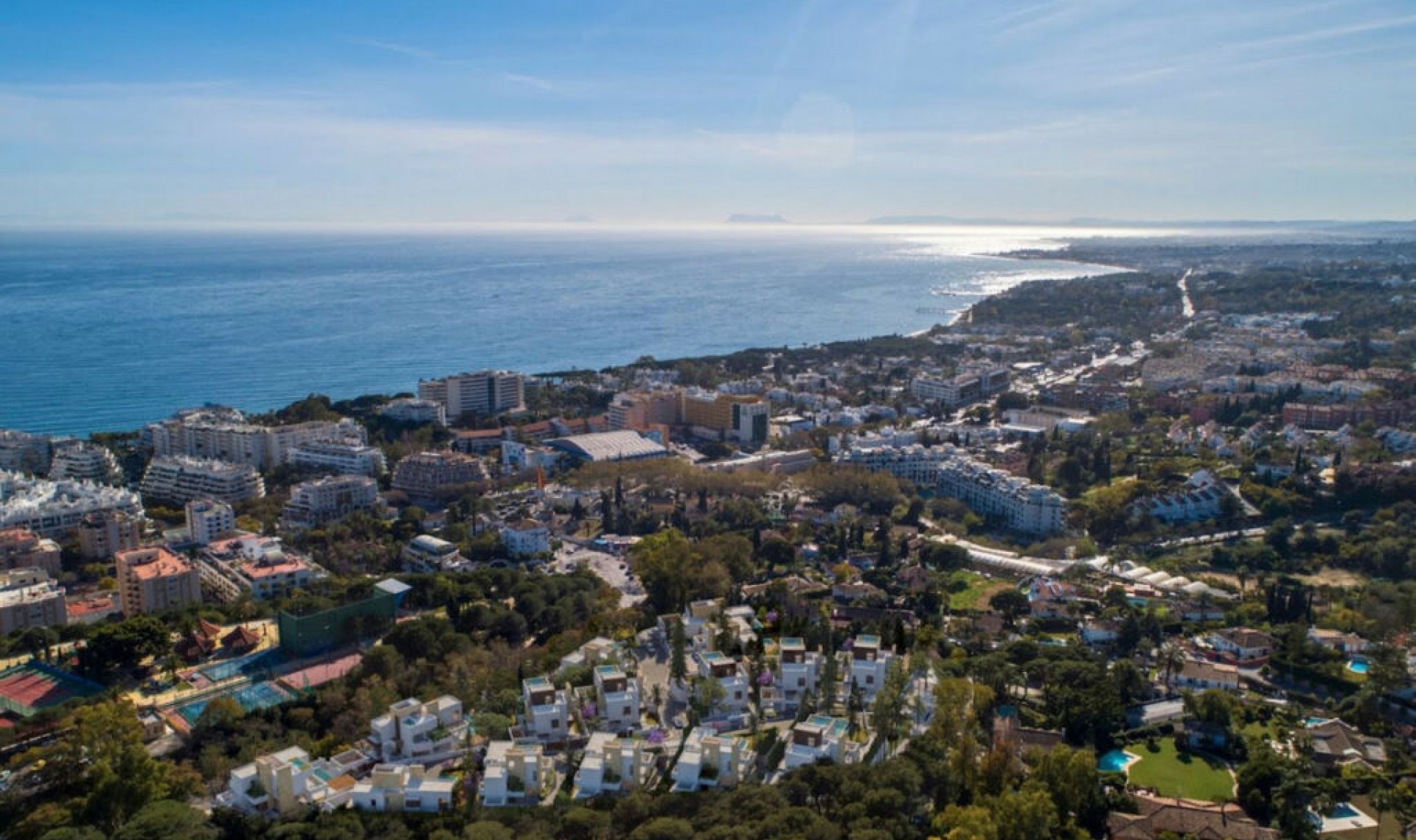 Resale - House -
The Golden Mile