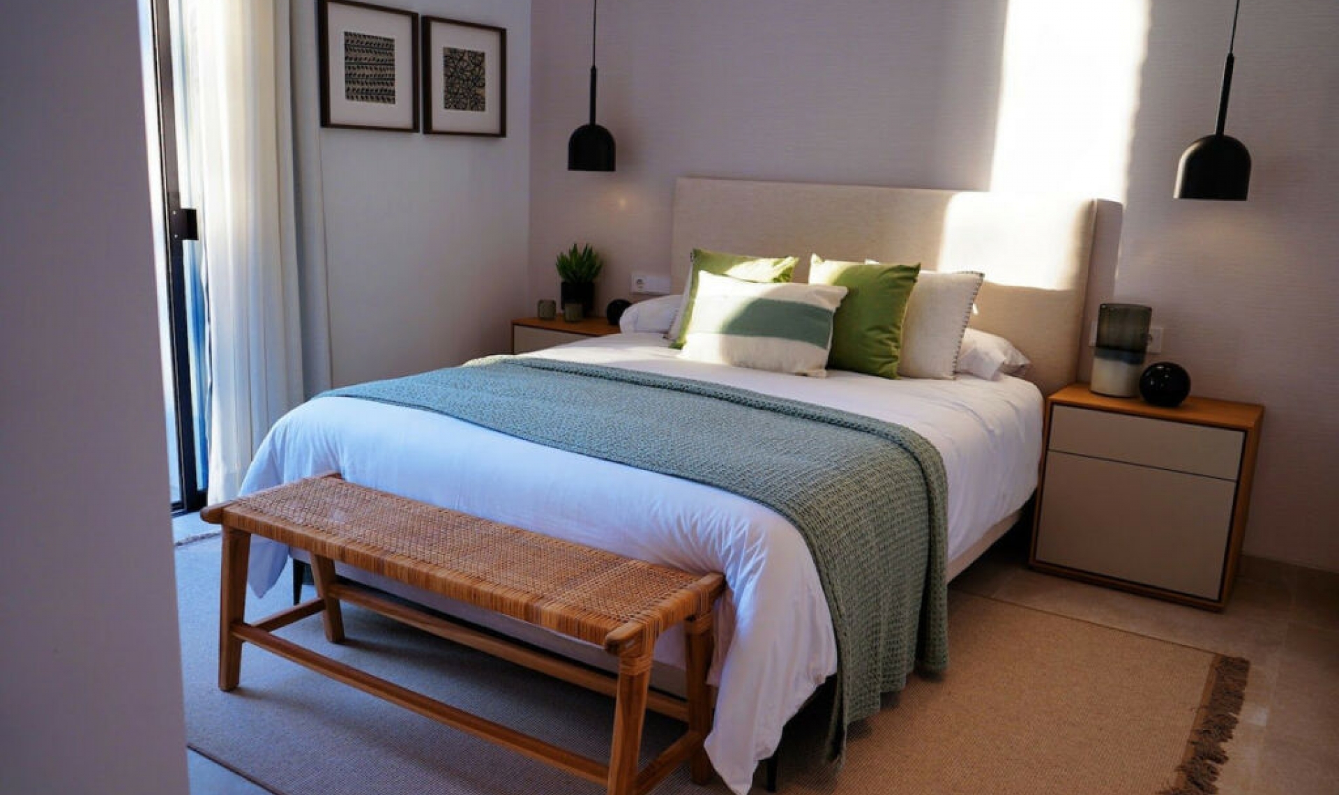 Resale - House -
The Golden Mile