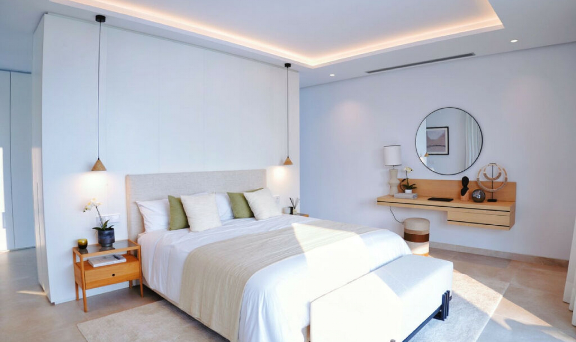 Resale - House -
The Golden Mile