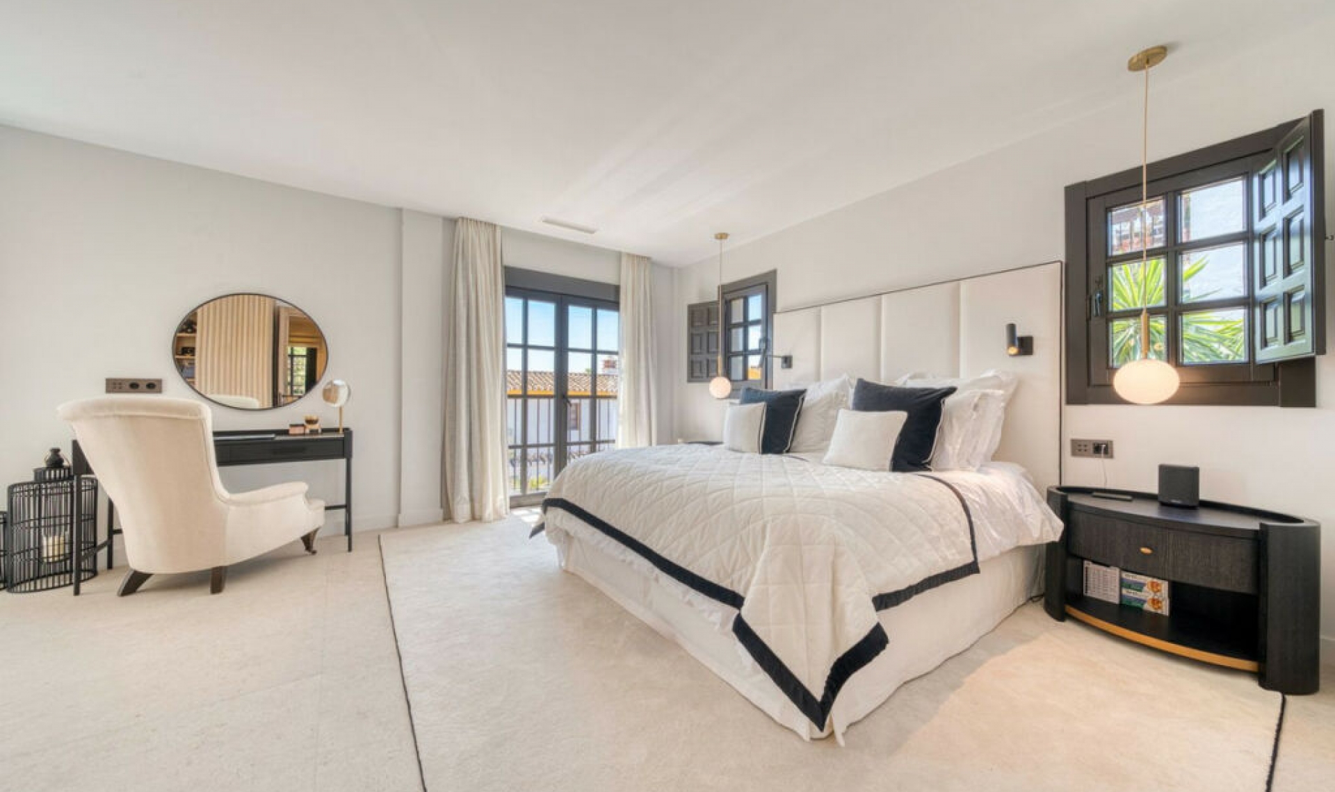Resale - House -
The Golden Mile