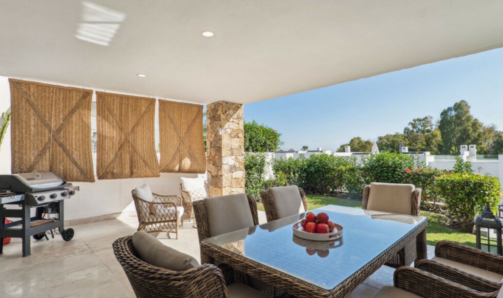 Resale - House -
The Golden Mile