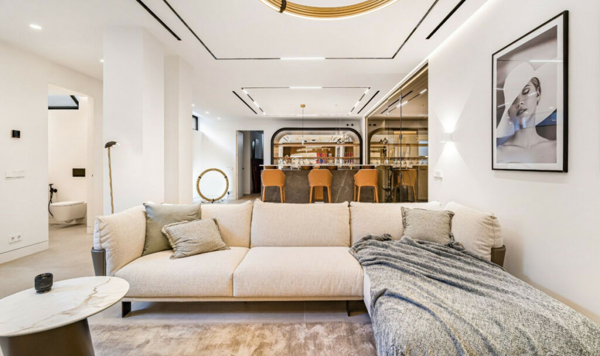 Resale - House -
The Golden Mile