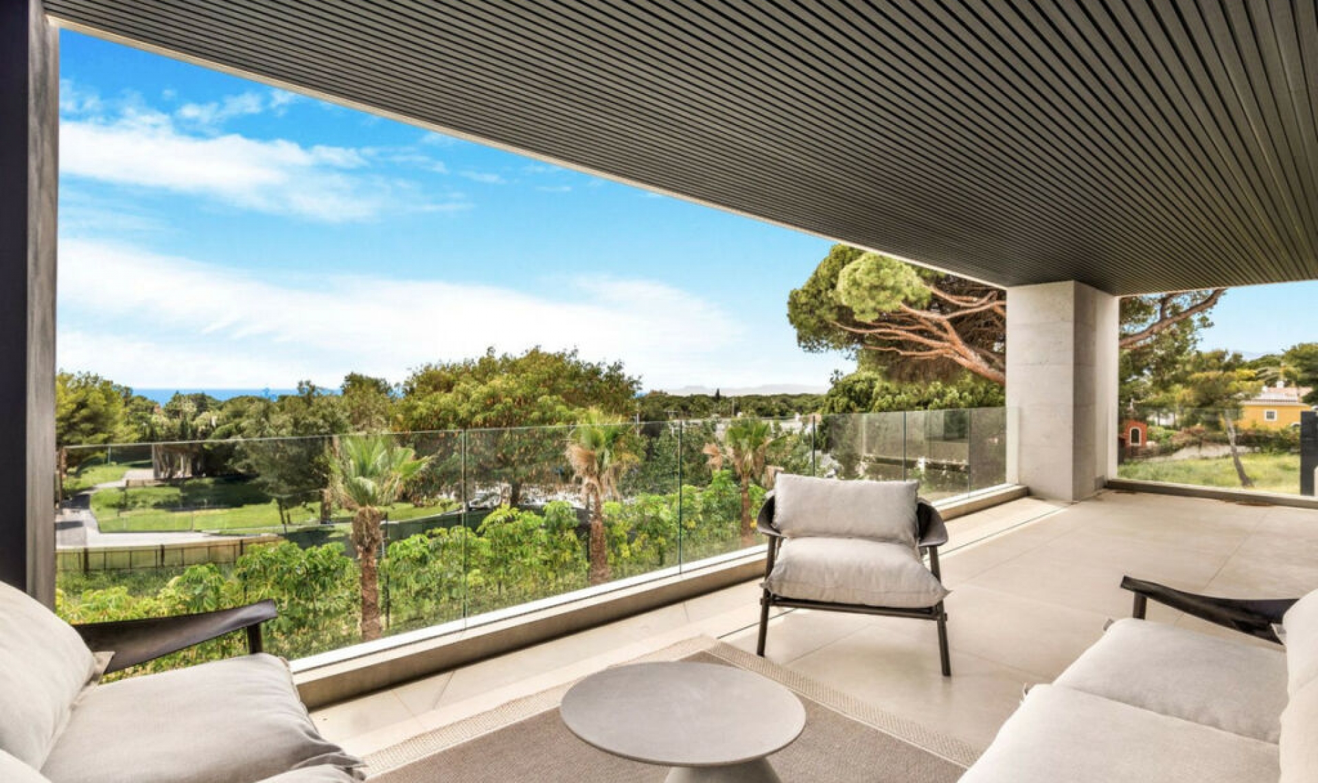 Resale - House -
The Golden Mile