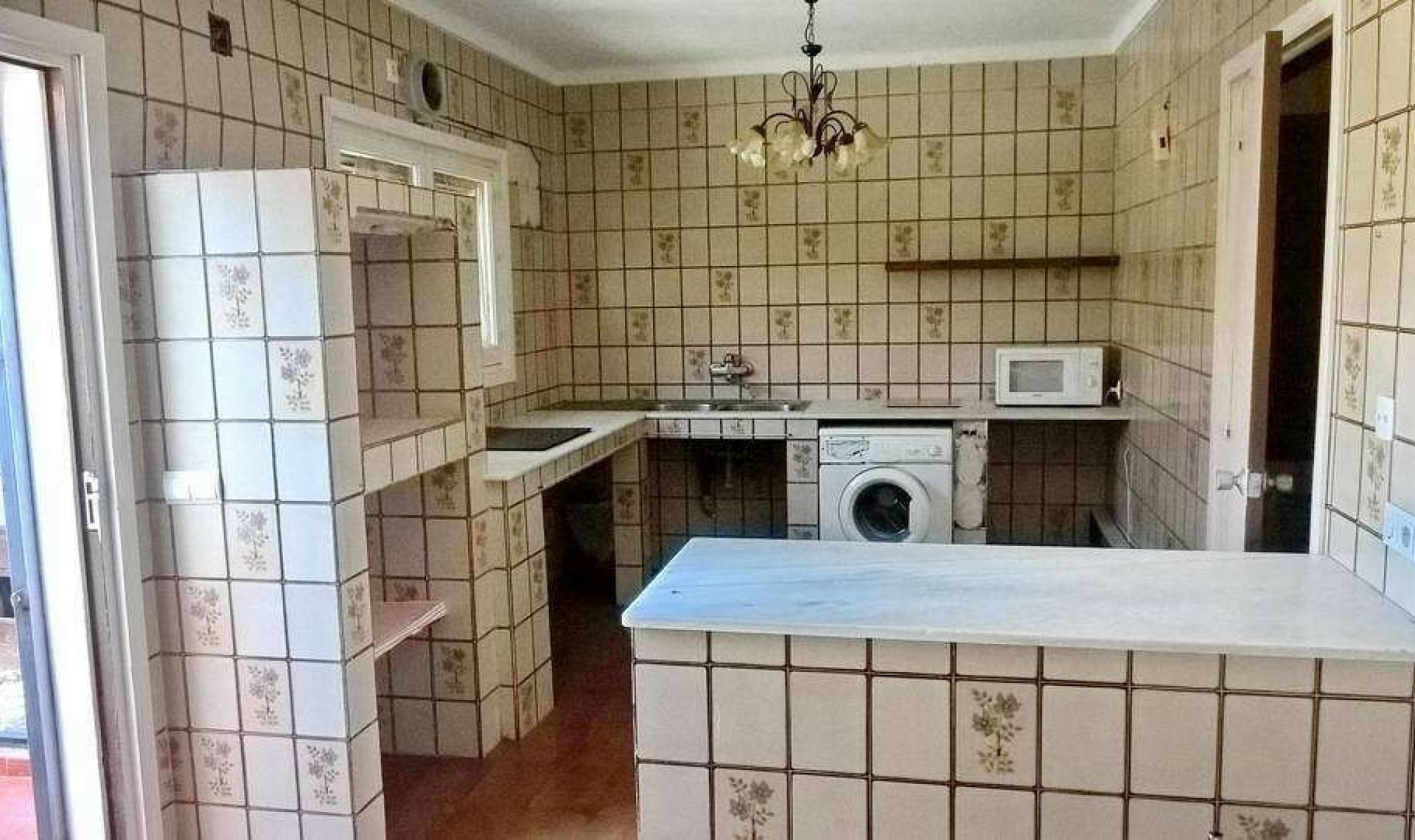 Resale - House -
Torre de Benagalbón