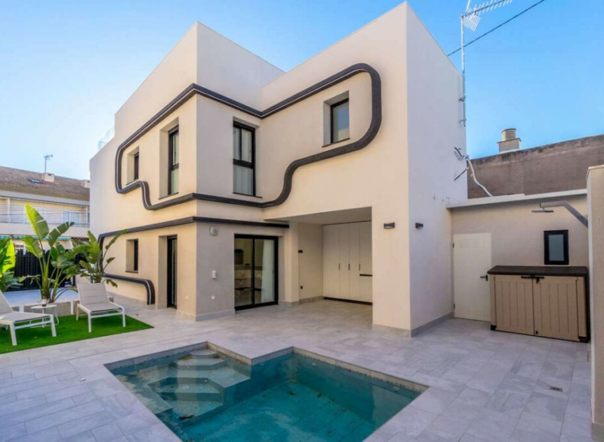 Resale - House -
Torre de la Horadada