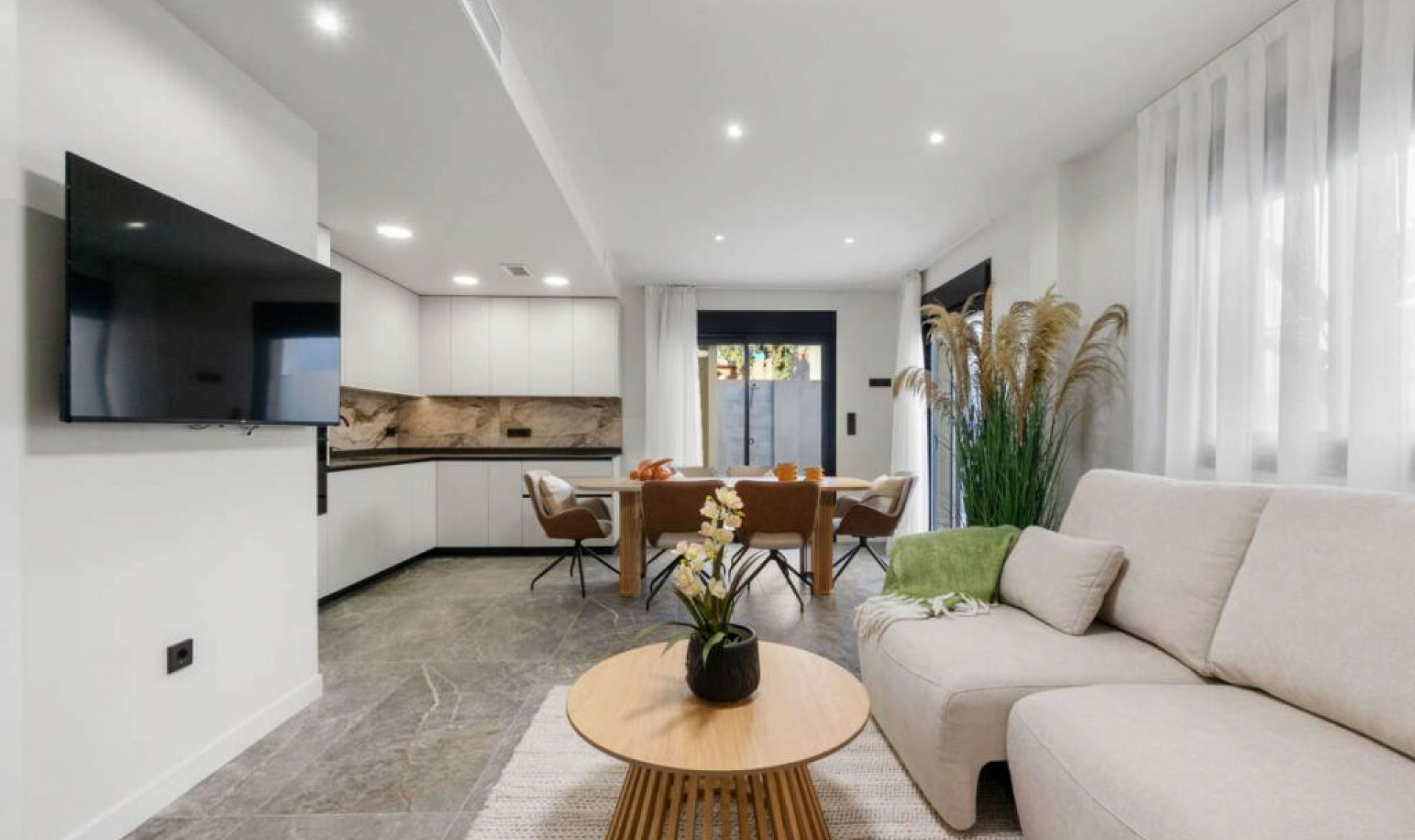 Resale - House -
Torre de la Horadada