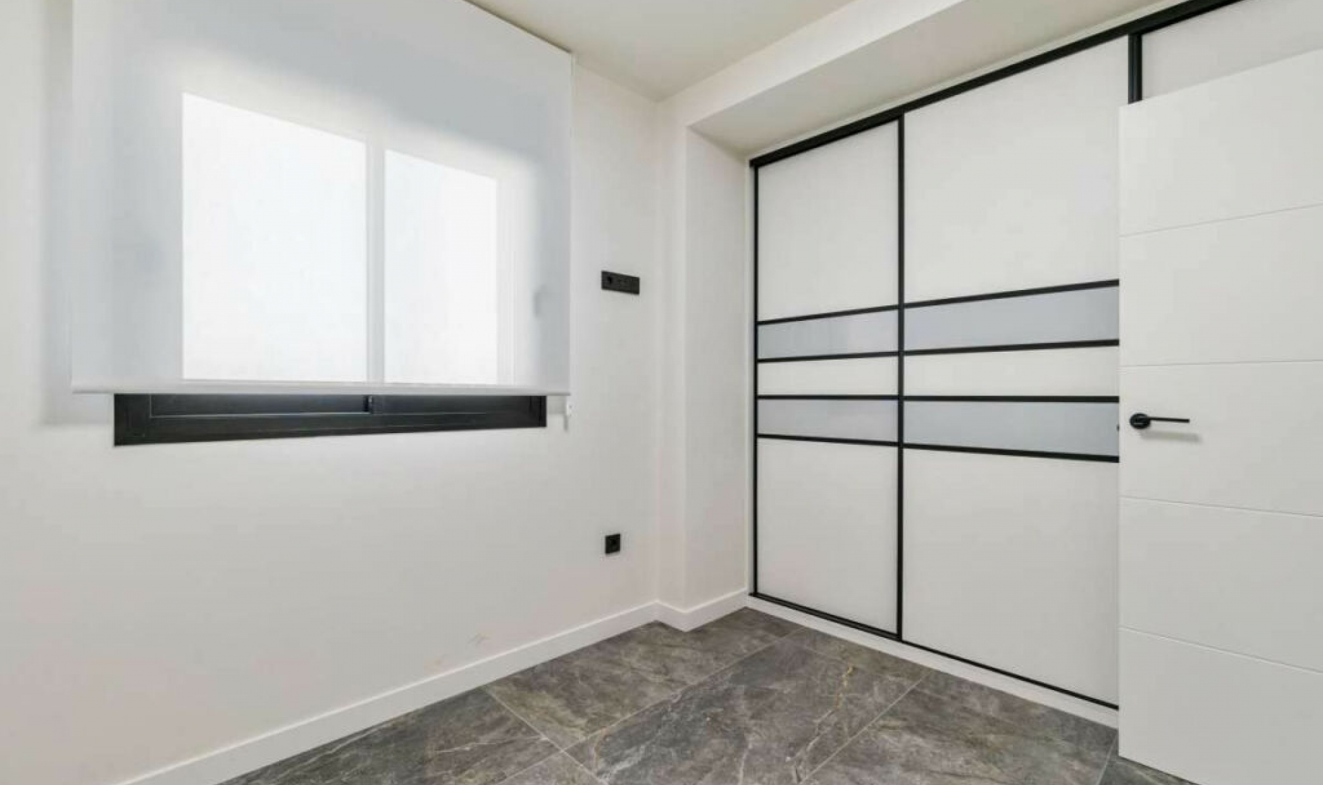 Resale - House -
Torre de la Horadada