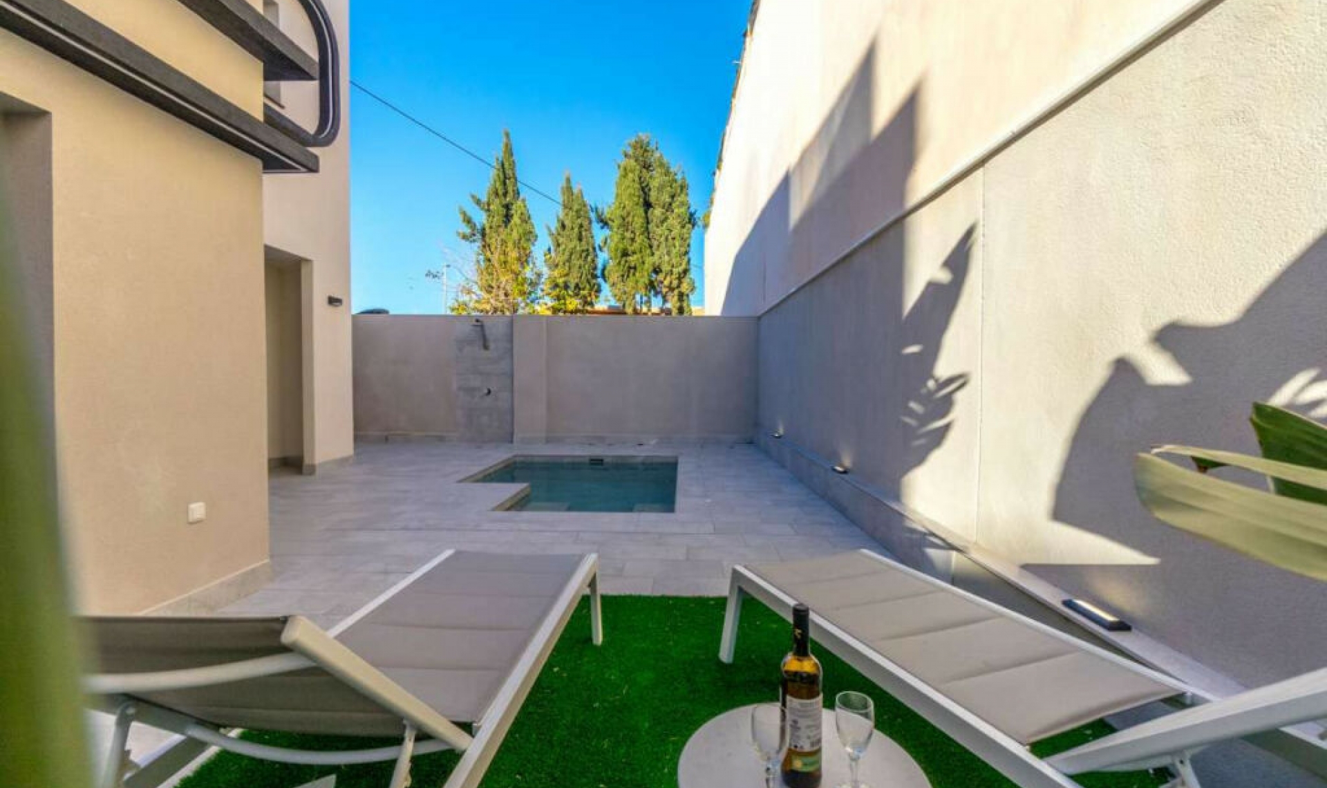 Resale - House -
Torre de la Horadada