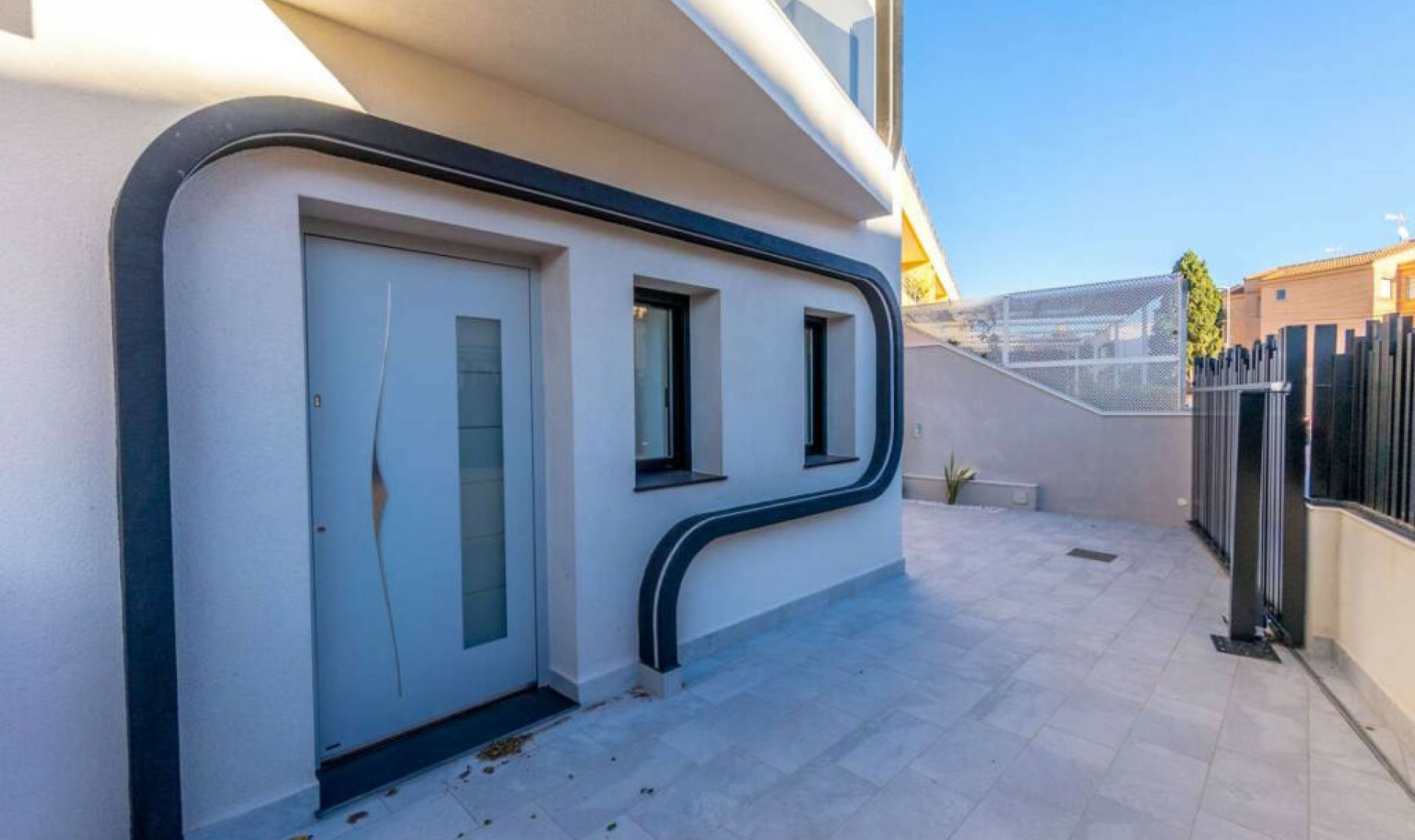 Resale - House -
Torre de la Horadada