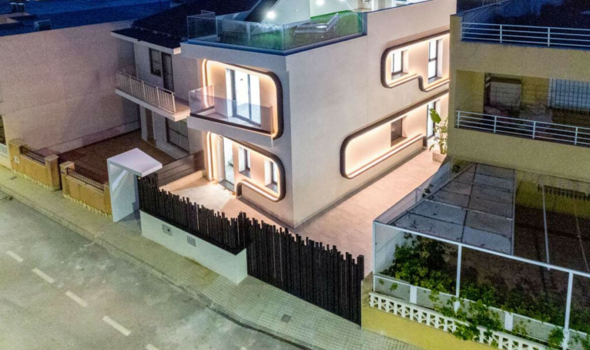 Resale - House -
Torre de la Horadada