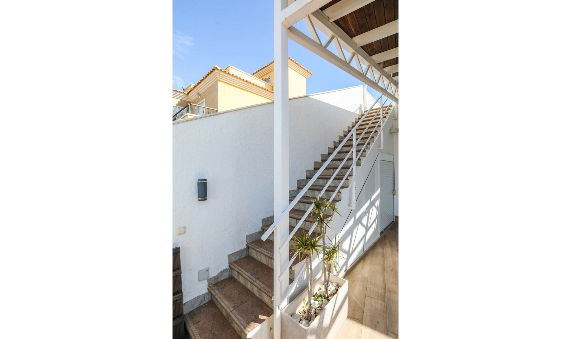 Resale - House -
Torre de la Horadada