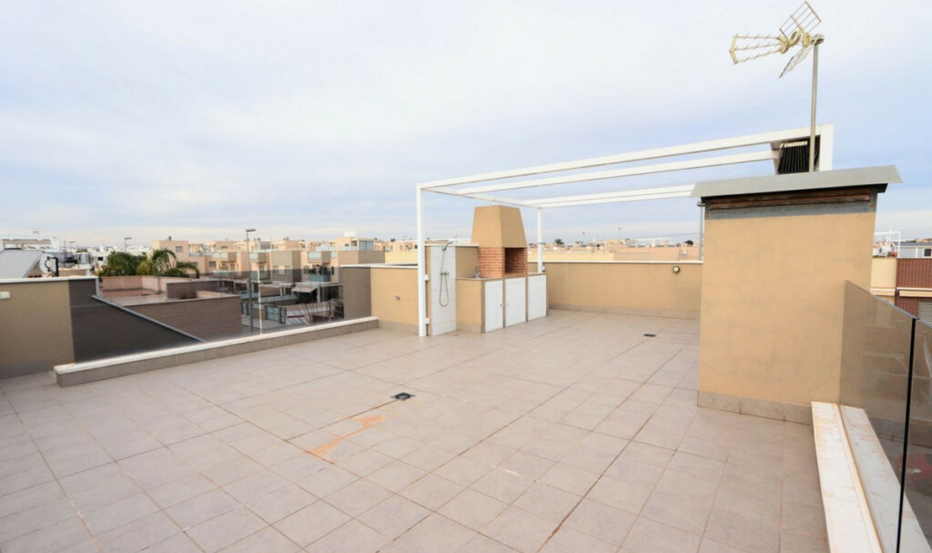 Resale - House -
Torre de la Horadada