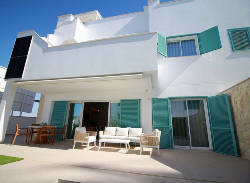 Resale - House -
Torre de la Horadada