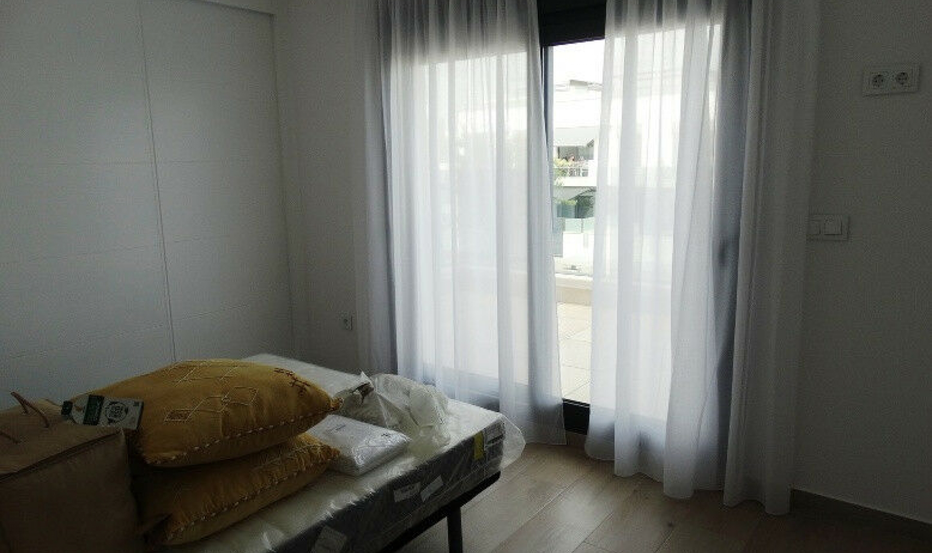 Resale - House -
Torre de la Horadada