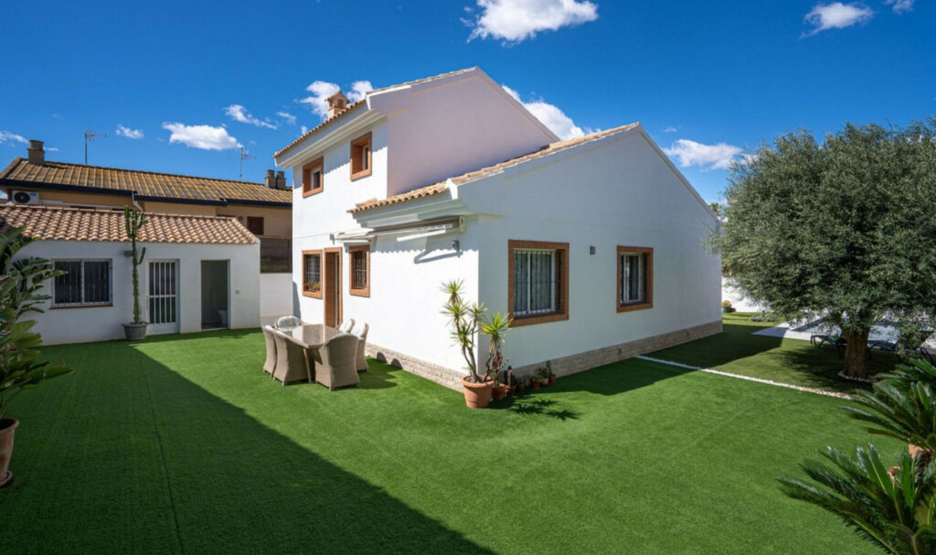 Resale - House -
Torre de la Horadada