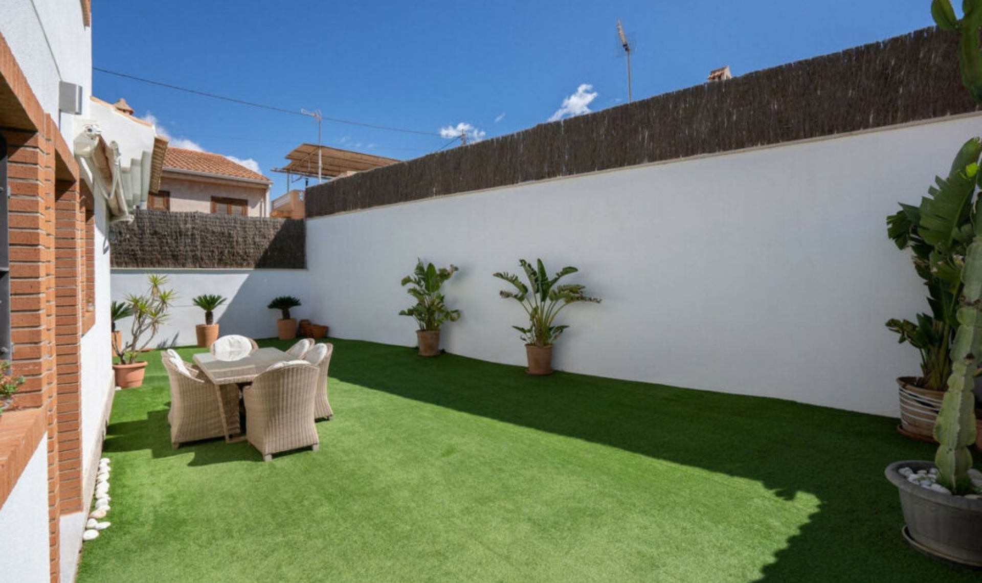 Resale - House -
Torre de la Horadada