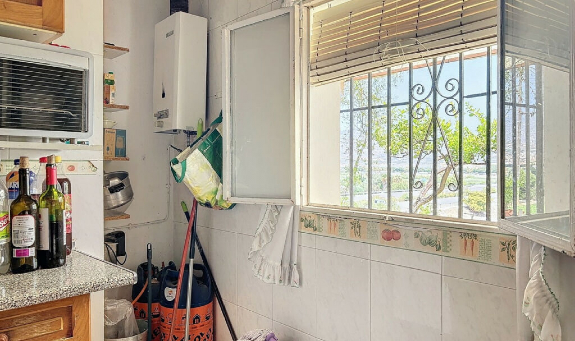 Resale - House -
Torre del Mar